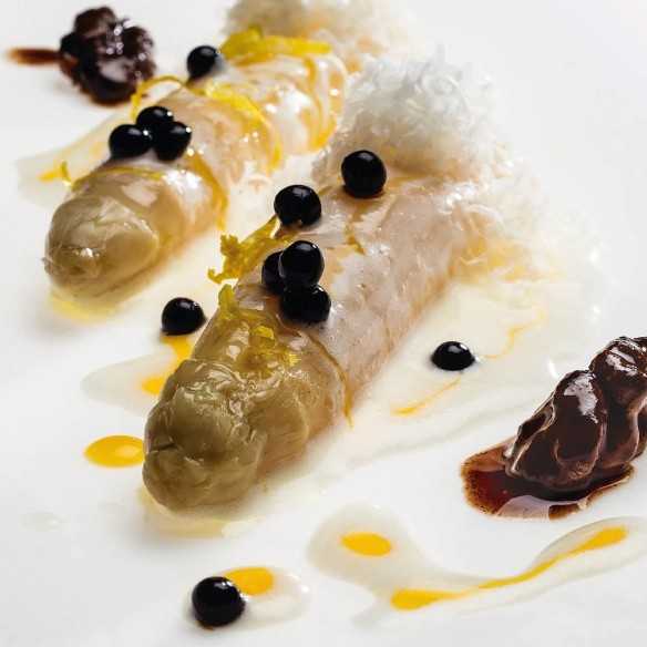 Caviaroli Encapsulated balsamic vinegar