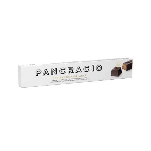 Praliné noisette Pancracio enrobé de chocolat noir 64% cacao. Intensité raffinée et texture fondante en format 100 g.
