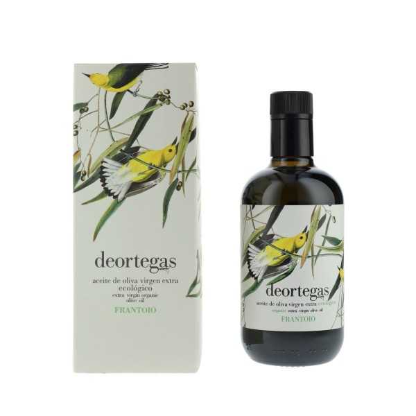 Deortegas Frantoio organic olive oil in the 500 ml bottle