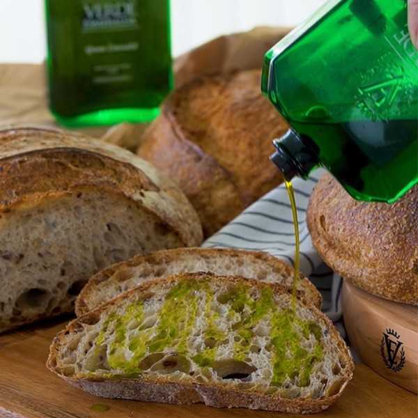 Olive Oil Verde Esmeralda Green Emerald Picual 500 ml - Olive oil - Verde Esmeralda